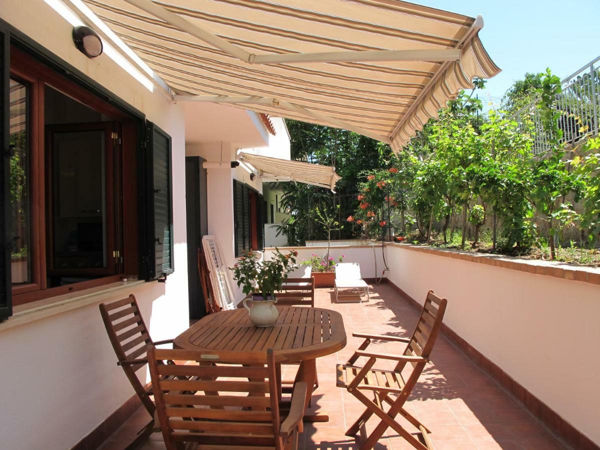 Casa Margherita ปาร์เกลียา ภายนอก รูปภาพ